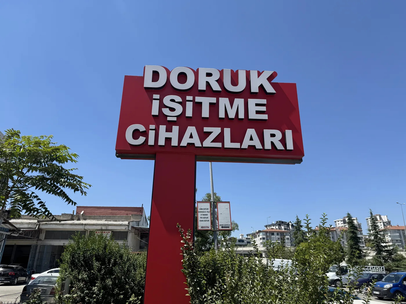 Doruk İşitme Cihazları Batıkent Şubesi dış cephesi