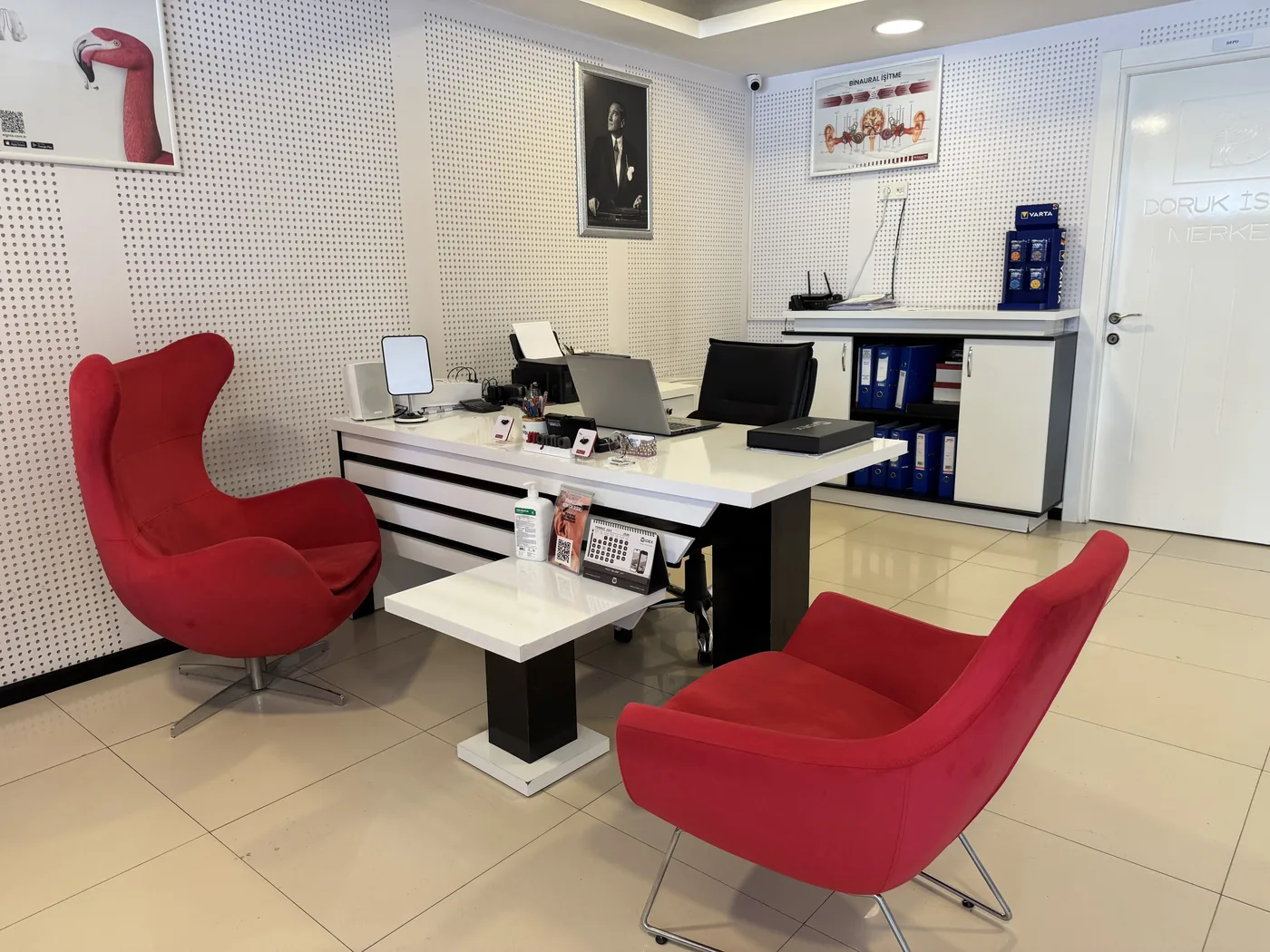 Doruk İşitme Ümitköy şubesinin cihaz uygulama odası